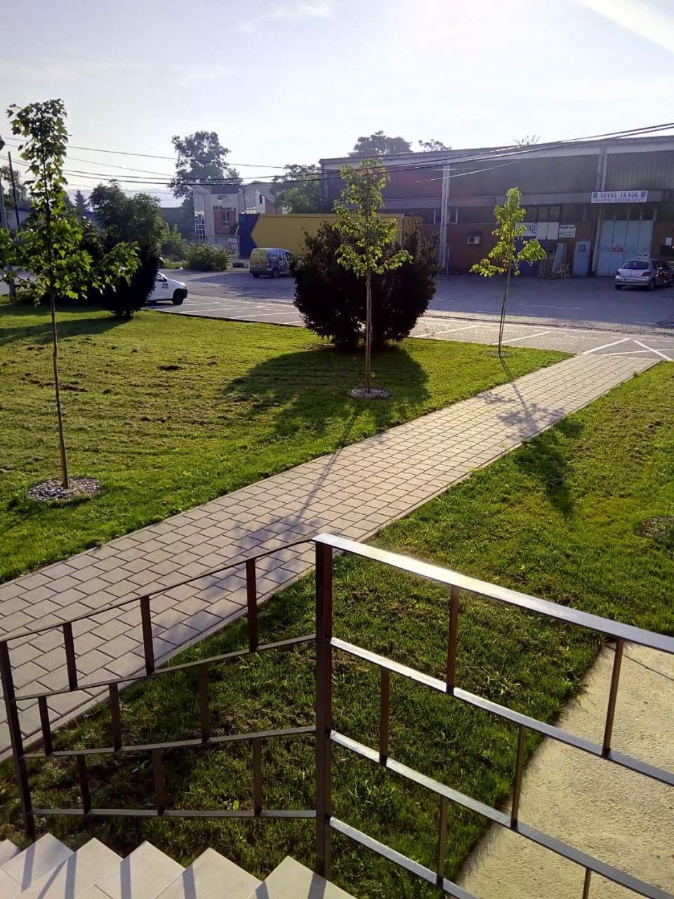 City Hostel Banja Luka Esterno foto