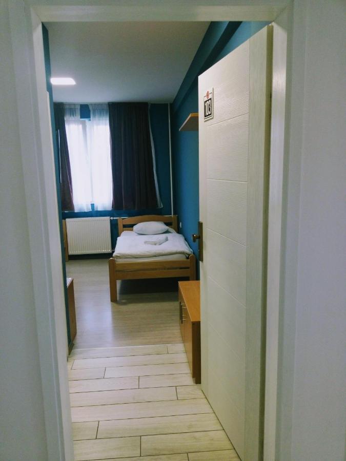City Hostel Banja Luka Esterno foto