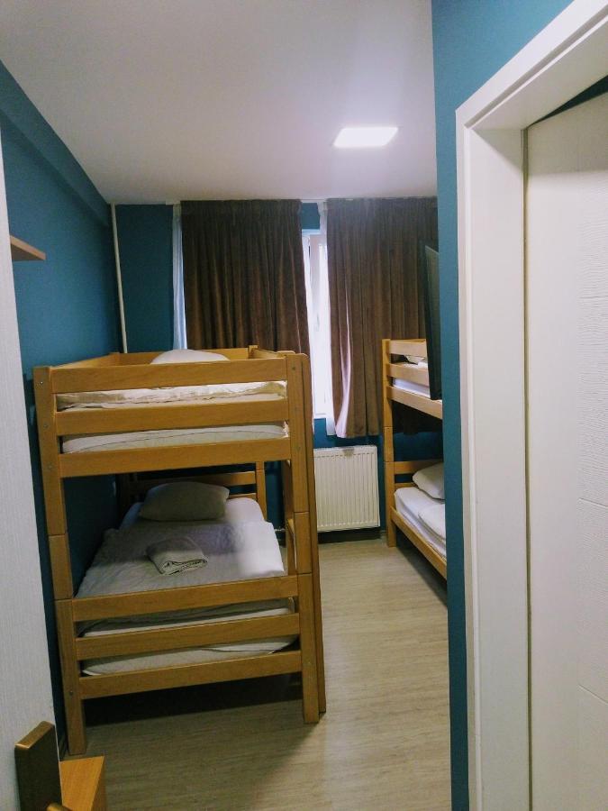City Hostel Banja Luka Esterno foto